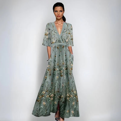 Renée | Timeless Grace