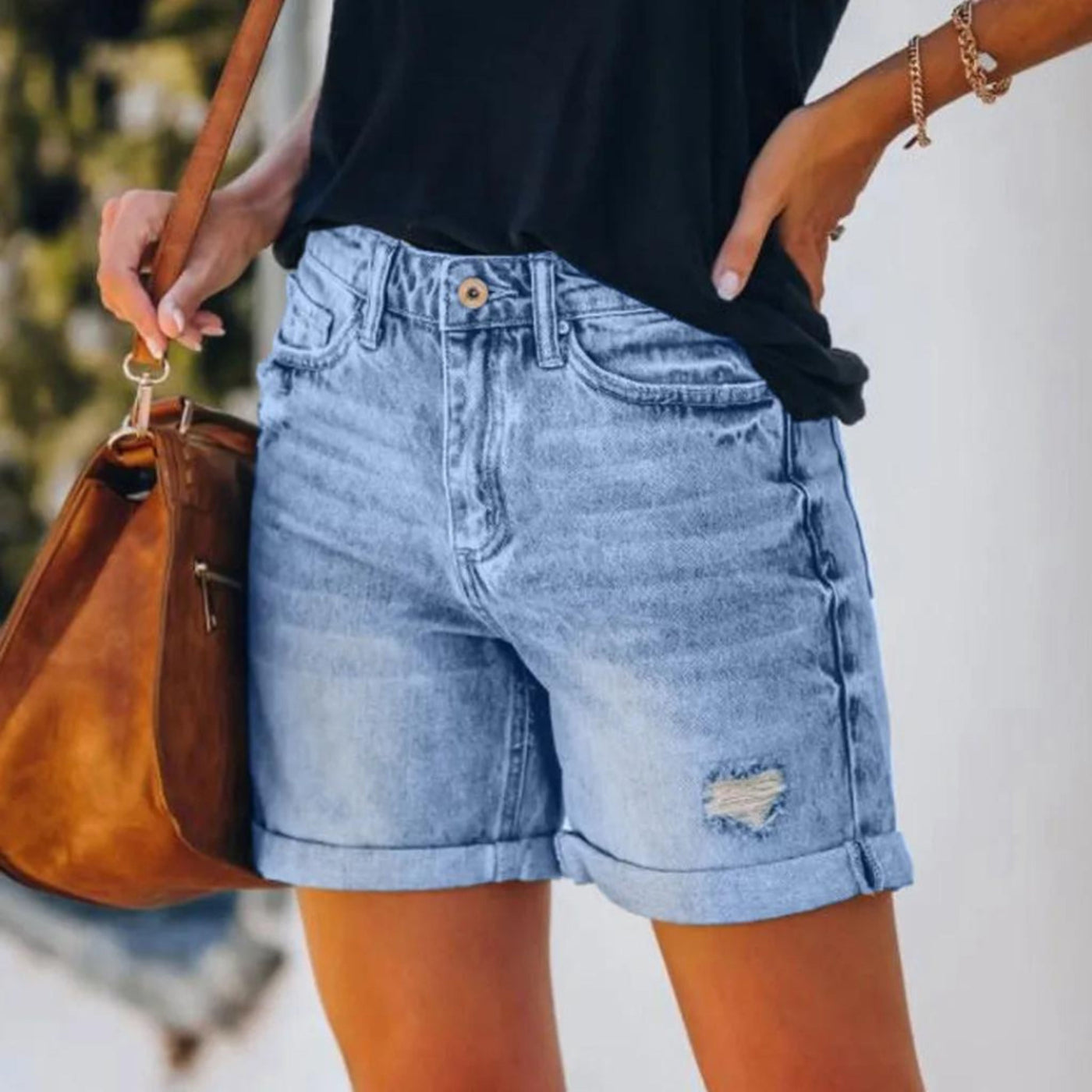 Lara’s | High-Waist Summer Shorts